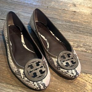 Never worn Tory Burch snakeskin ballet flat